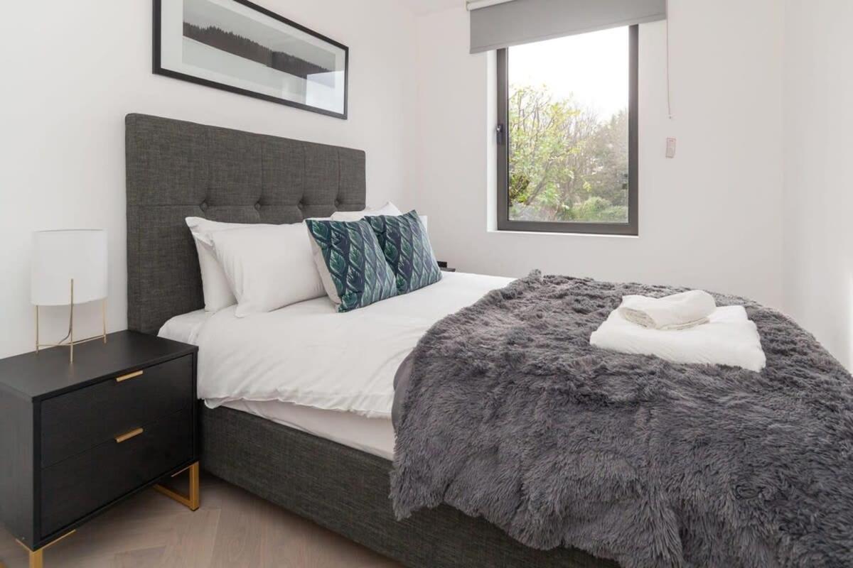 Modern 2 Bedroom Apartment In Wimbledon Лондон Екстер'єр фото